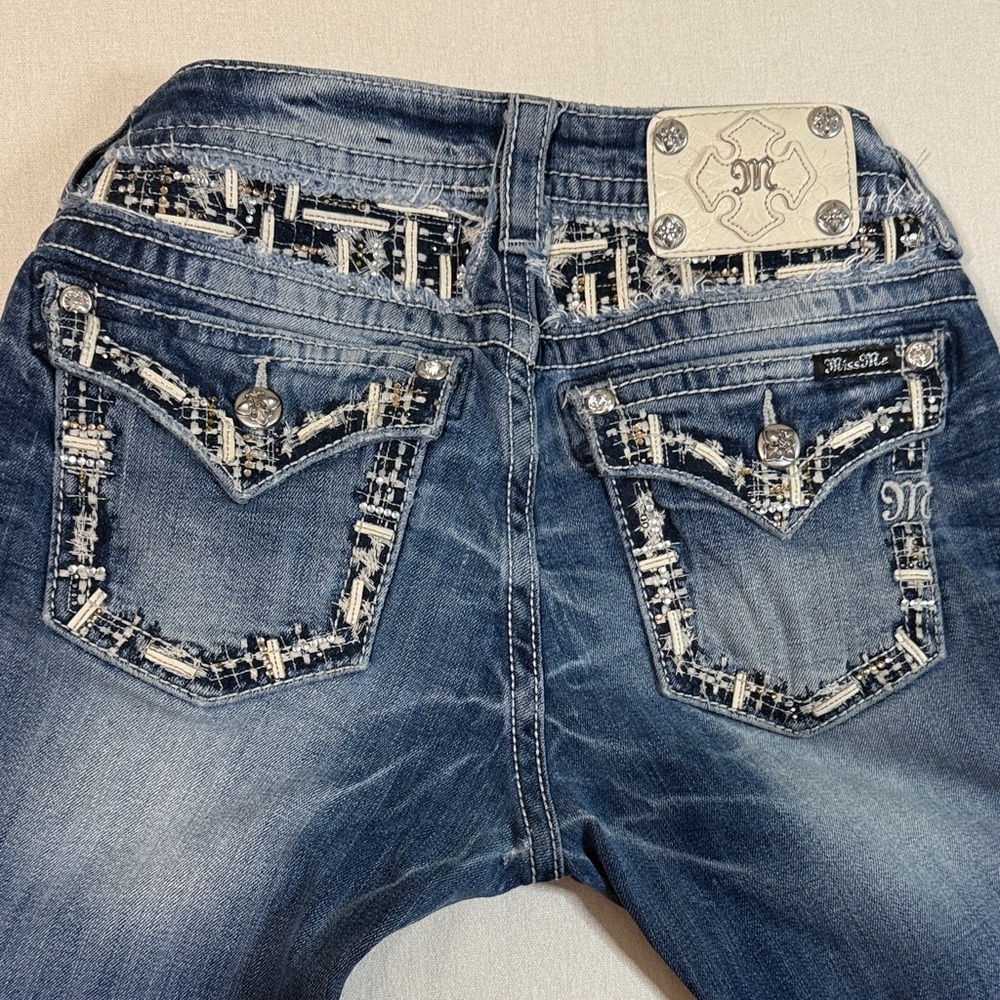 Miss Me Indigo Boot Cut Jeans with Embellished Pockets - Picture 8 of 9